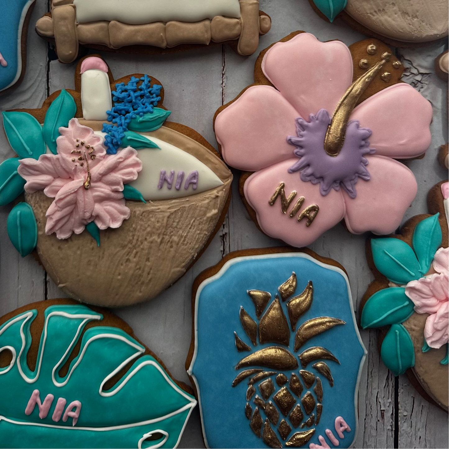 Personalized Tropical Luau Cookie Set 2 dozen (24 pcs)