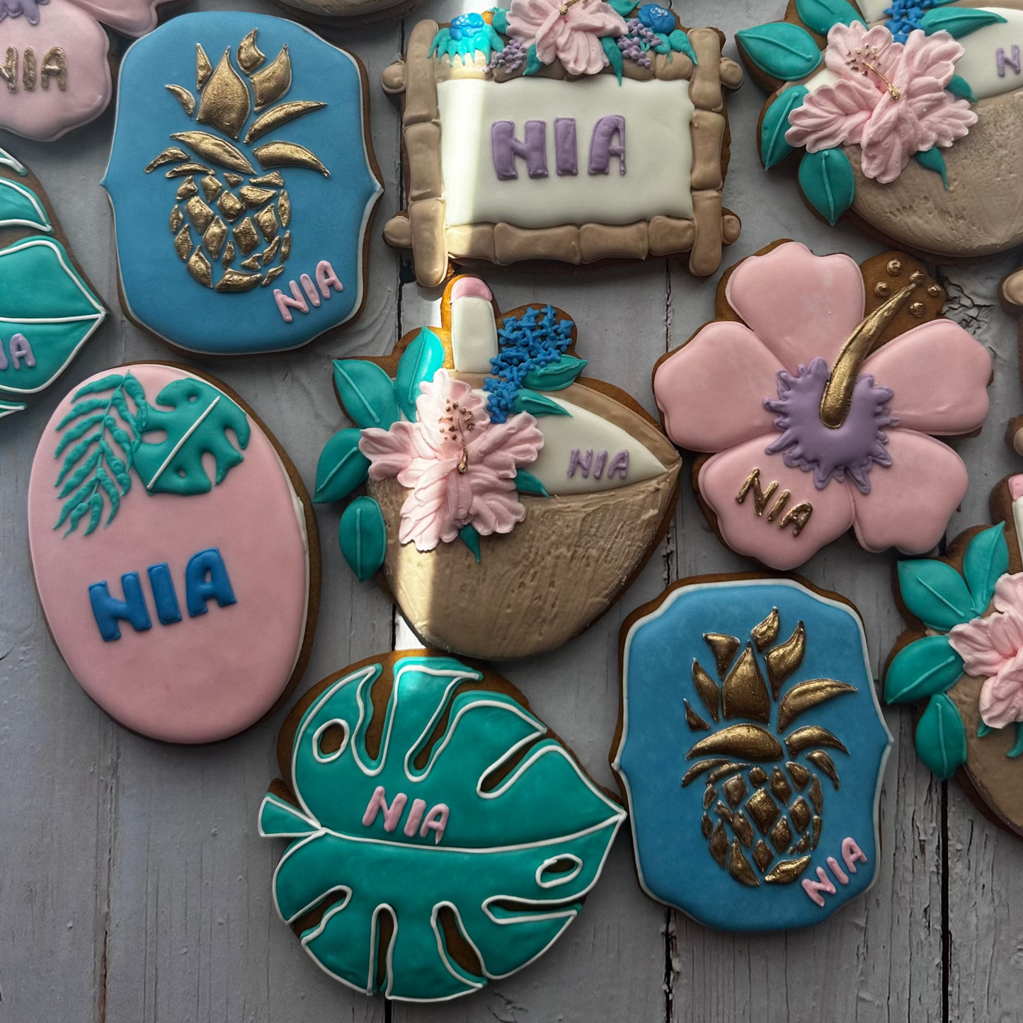 Personalized Tropical Luau Cookie Set 2 dozen (24 pcs)